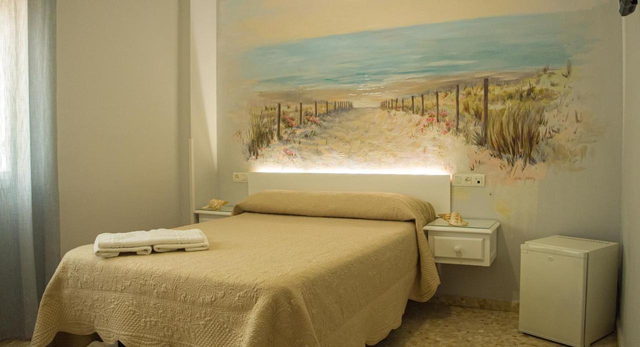 Hostal Patio Andaluz Punta Umbria Ngoại thất bức ảnh
