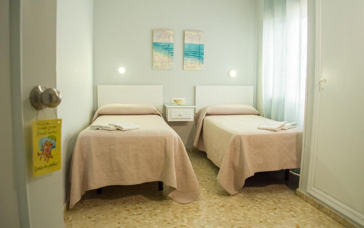 Hostal Patio Andaluz Punta Umbria Ngoại thất bức ảnh