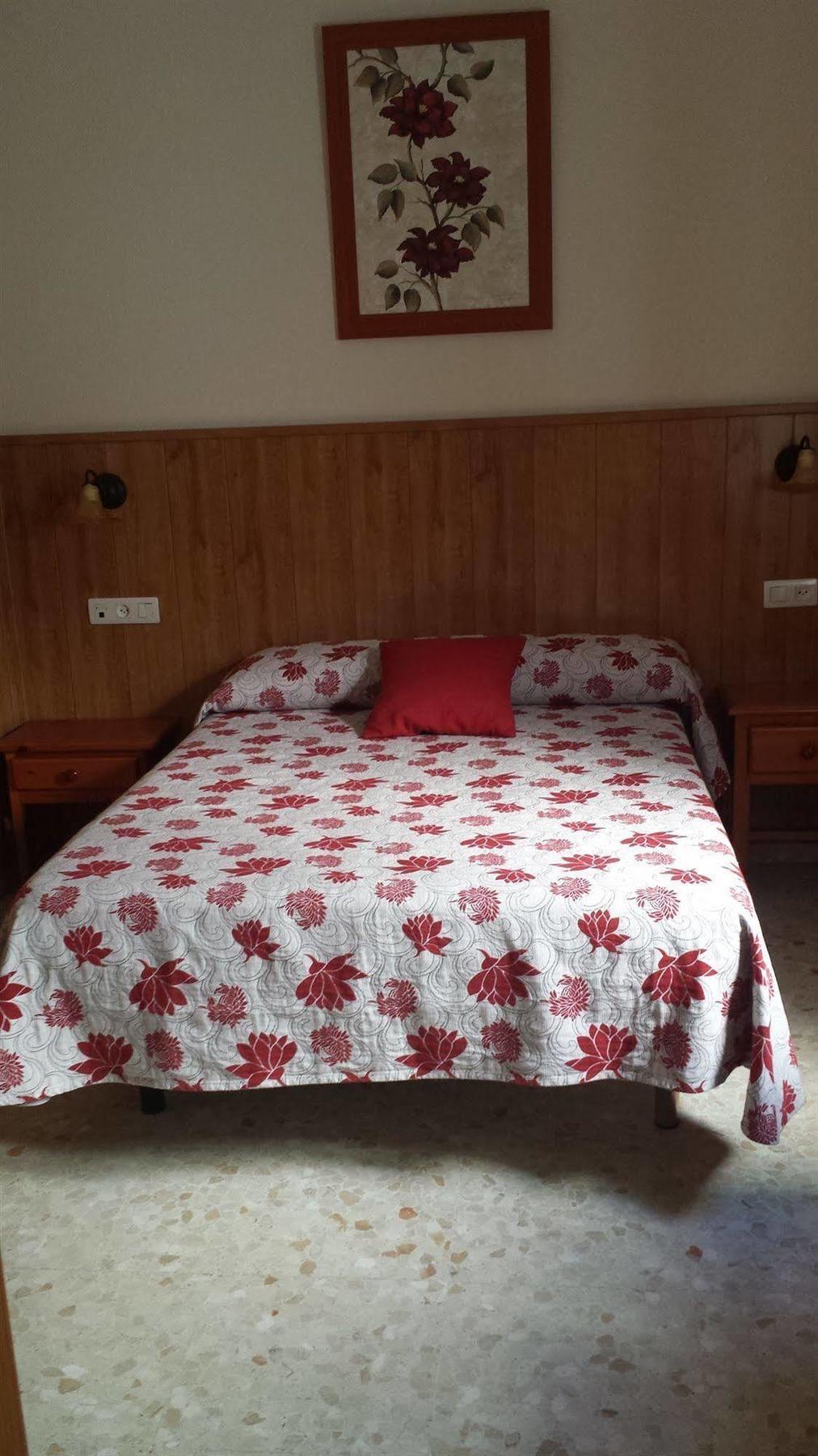 Hostal Patio Andaluz Punta Umbria Ngoại thất bức ảnh